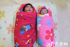 Bé sơ sinh nặng 6,2 kg