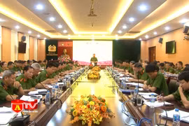Huy động tối đa lực lượng, quyết tâm hoàn thành các chỉ tiêu về CCCD và định danh điện tử