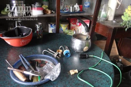 Sửa ấm điện, cụ ông 76 tuổi bị điện giật, tử vong tại chỗ