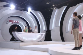 “Đột nhập” phòng đánh giá và loại “ngoài vũ trụ” của Vietnam’s Next Top Model