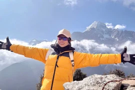 Nữ du khách Việt sinh năm 1991 vượt qua thử thách không tưởng ở độ cao 5.600m