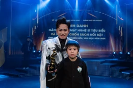 Ca sĩ Tùng Dương: "2024 là năm tôi được tái sinh trong nghệ thuật!"