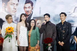 Hoa hậu Tiểu Vy và Thiên Ân thử sức với nghề lồng tiếng phim