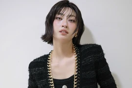 Hình ảnh khác lạ của Hoa hậu Lương Thùy Linh sau 6 năm đăng quang