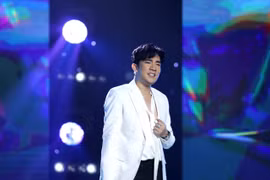 Quang Hà sẽ tổ chức live-concert kỷ niệm 25 năm ca hát tại cả Việt Nam và Mỹ