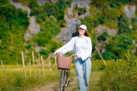 Hồ Ngọc Hà với 5 phút video "Quảng Bình - Đến để yêu"