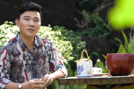 Quang Linh bất ngờ trở lại, ra MV về nhạc Phật