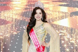 Người đẹp Hải Phòng lập "hattrick" giải thưởng