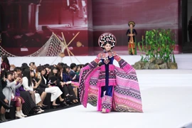 Tuần lễ Thời trang Sinh viên toàn cầu 2025: 100% người mẫu là Hoa hậu, Nam vương 