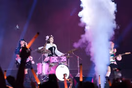 Ngọc Thanh Tâm gây ấn tượng mạnh khi trở lại ở "Chị đẹp Concert"