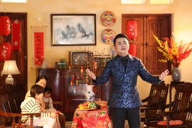 Ca sĩ Tuấn Cường ra MV hát về nỗi lòng khắc khoải của những người xa quê khi Tết đến xuân về