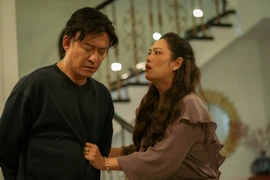 Phim điện ảnh "Bà đừng buồn con" tiếp tục gây "sốt" với dàn diễn viên tên tuổi