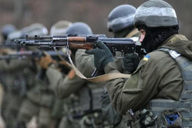 Cố vấn quân sự Thổ Nhĩ Kỳ huấn luyện lính đánh thuê gần Crimea