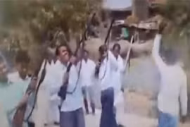 Cha tử vong vì trúng đạn "mừng" trong ngày cưới con trai