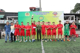 Đội bóng đá Phòng Hậu Cần - CATP Hà Nội: Vô địch Giải bóng đá 7 người Tuổi trẻ Công an Thủ đô Cụm thi đua số 5