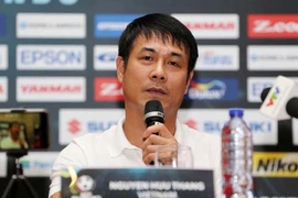 Không trách học trò, HLV Hữu Thắng tự tin ngược dòng thành công tại Mỹ Đình