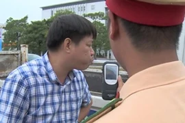 Khó khăn xử lý người điều khiển giao thông vi phạm nồng độ cồn
