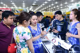 SamSung Galaxy Note 7 "cháy hàng" ngay ngày đầu ra mắt