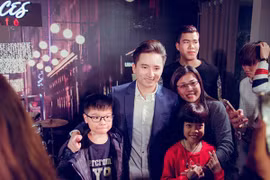 Phan Mạnh Quỳnh có đêm nhạc đầy ấm cúng tại Hải Phòng