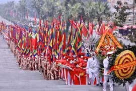 Long trọng tổ chức Lễ dâng hương tưởng niệm các Vua Hùng