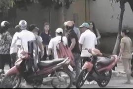 [Tin nhanh tối 22-1-2022] Dàn cảnh đánh ghen, lấy 700 triệu đồng của người tình