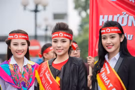 Kỳ Duyên, Huyền My hiến máu hưởng ứng “Ngày Chủ nhật Đỏ”