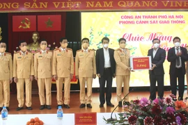 Lực lượng Cảnh sát giao thông, CATP Hà Nội góp phần xứng đáng vào sự phát triển kinh tế - xã hội của Thủ đô