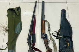 Thu hồi 2 khẩu súng săn của người dân tự nguyện giao nộp