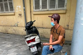 Chiếc xe máy không rõ nguồn gốc, bị phát hiện tại chốt kiểm soát Covid-19