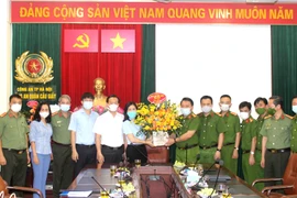 Mãi xứng đáng là chỗ dựa cho nhân dân, thành trì vững chắc phòng, chống dịch Covid-19