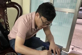 Uống rượu cây anh túc, tài xế dương tính với ma túy trên cao tốc Pháp Vân – Cầu Giẽ 