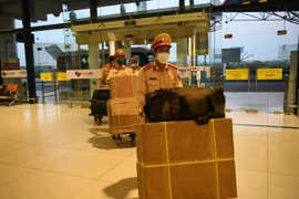 Tăng cường CSGT vào thành phố Hồ Chí Minh để chống dịch