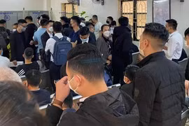 Giảm 50% lệ phí trước bạ, gần 1.000 xe ô tô đăng ký trong 2 ngày