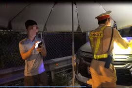 Phạt 11 triệu đồng lái xe Mercedes đi với vận tốc gần 200km/h