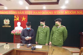 Chiến sỹ Công an giúp dân tìm được hơn 100 triệu đồng bị đánh rơi 