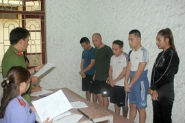 Dũng 'trọc' cùng 4 bị can bị khởi tố về hành vi 'Tổ chức sử dụng trái phép chất ma túy'