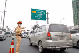 Không để ùn tắc, lái xe vi phạm nồng độ cồn, ma túy trong ngày giỗ Tổ