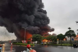 Nhanh chóng dập tắt đám cháy lớn tại Khu công nghiệp Yên Phong, Bắc Ninh