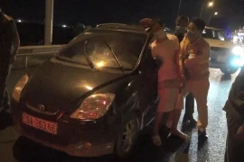 Truy bắt đối tượng bỏ chạy khi bị đưa đi cách ly y tế trên cao tốc