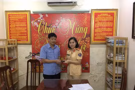 Niềm vui bất ngờ đến từ nữ Cảnh sát giao thông 