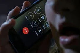 Nghe một cuộc điện thoại, mất ngay nhiều tỷ đồng