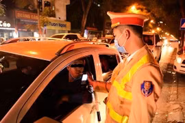 Đẩy mạnh “100”, xử nghiêm dừng đỗ, kéo giảm sâu tai nạn nghiêm trọng