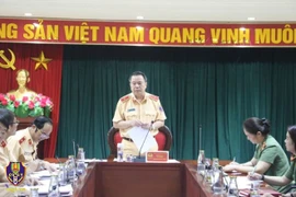 Tăng cường giám sát, nêu cao gương mẫu, trách nhiệm phục vụ nhân dân