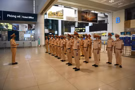 Thi đua bảo đảm trật tự an toàn giao thông, chiến thắng đại dịch Covid-19