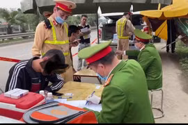 Lái xe dương tính với ma túy phóng xe như "bay" trên cao tốc