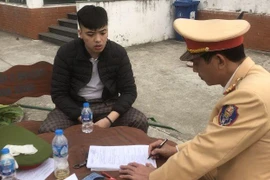 Lái xe dương tính với ma túy phóng như "ma đuổi" trên cao tốc