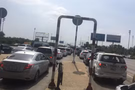 Hệ thống camera giám sát phát hiện hàng trăm lái xe vi phạm trên cao tốc