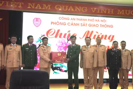 Nâng tầm chuyên nghiệp, hiện đại của lực lượng CSGT Thủ đô