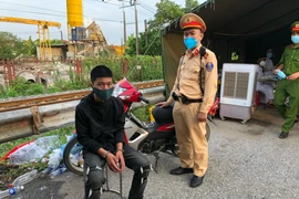 Đi xe máy trộm cắp ở Thanh Hóa ra Hà Nội thì bị bắt