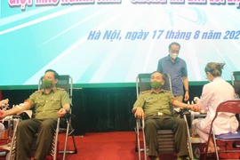 "Công an Thủ đô tiên phong, là pháo đài phòng, chống dịch Covid-19"